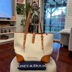 Dooney & Bourke $398 Claremont Dover Tote EUC